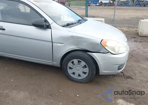 2007 Hyundai Accent Gs from USA, damaged, VIN KMHCM36C47U037555
